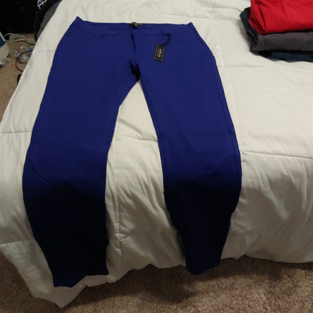 Active USA pants